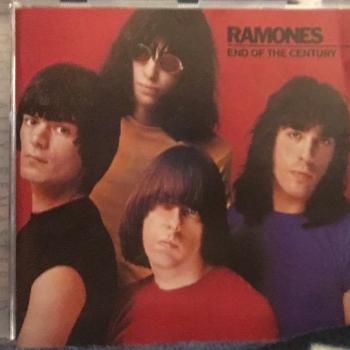 RAMONES - END OF THE CENTURY - Меломания