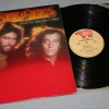 BEE GEES - SPIRITS HAVING FLOWN (a) - ���������