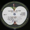 BEATLES - YESTERDAY AND TODAY (j) - 