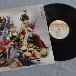 ELTON JOHN - REG STRIKES BACK - ���������