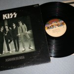 KISS - DRESSED TO KILL (j) - 