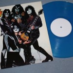 KISS - DIAMONDS IN THE DUST - LIVE IN USA 1976 (colour blue) - 
