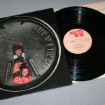BEE GEES - LIFE IN A TIN CAN (j) - 