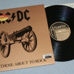 AC/DC - FOR THOSE ABOUT TO ROCK (j) - 