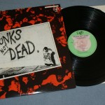 EXPLOITED - PUNKS NOT DEAD - 