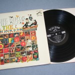 MONKEES - THE BIRDS, THE BEES & THE MONKEES (j) - 