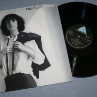 PATTI SMITH - HORSES - Меломания
