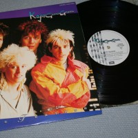KAJAGOOGOO - WHITE FEATHERS  (j) - ���������