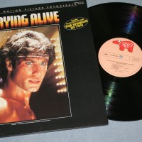 BEE GEES - STAYING ALIVE (j) - ���������