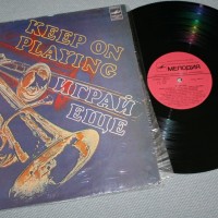 ����� ��� - KEEP ON PLAYING (�. ��������, �. ����, ��� "����������, �����") - ���������