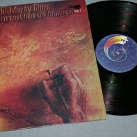 MOODY BLUES - TO OUR CHILDREN'S CHILDREN'S CHILDREN (j) - ���������