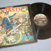 ELTON JOHN - CAPTAIN FANTASTIC AND THE BROWN DIRT COWBOY (uk) - ���������