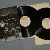 ALLMAN BROTHERS BAND - AT FILLMORE EAST (a) - 