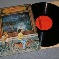 LOCOMOTIV GT - ZENE - MINDENKI MASKEPP CSINALJA - ���������