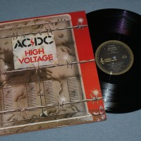 AC/DC - HIGH VOLTAGE - Меломания