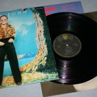 ELTON JOHN - CARIBOU (j) - ���������