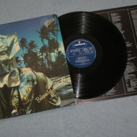 10 CC - BLOODY TOURISTS - 