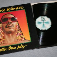 STEVIE WONDER - HOTTER THAN JULY (j) - ���������