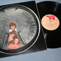 BEE GEES - LIFE IN A TIN CAN (a) - ���������