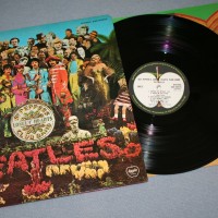 BEATLES - SGT. PEPPER'S LONELY HEARTS CLUB BAND (j) - 