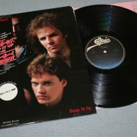 LOVERBOY - KEEP IT UP - ���������