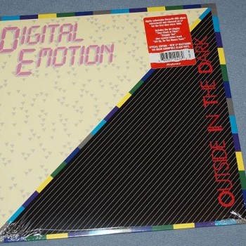DIGITAL EMOTION - OUTSIDE IN THE DARK - 