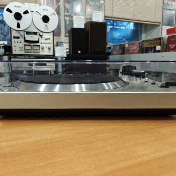    - TECHNICS SL-1301 - 