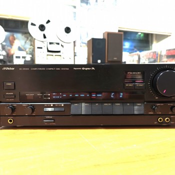  - VICTOR DC-Z9000 - 