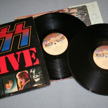 KISS - ALIVE II (+book) (j) - 