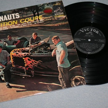 ASTRONAUTS - COMPETITION COUPE - 