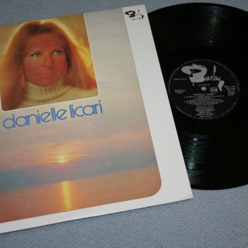 DANIELLE LICARI - DANIELLE LICARI - 