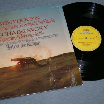 BEETHOVEN/TCHAYKOWSKY - WELLINGTONS SIEG. OUVERTURE SOLENELLE 1812. -HERBERT VON KARAJAN - 