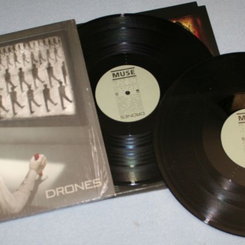 MUSE - DRONES - ���������