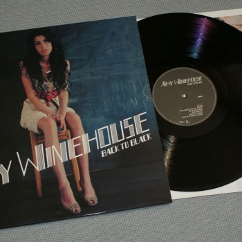 AMY WINEHOUSE - BACK TO BLACK - ���������