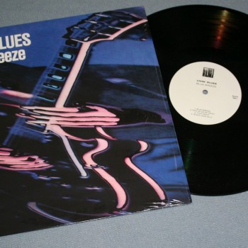 LIVIN' BLUES - BLUE BREEZE - 