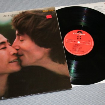 JOHN LENNON & YOKO ONO - MILK AND HONEY - 