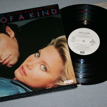JOHN TRAVOLTA. OLIVIA NEWTON-JOHN - TWO OF A KIND (j) - 