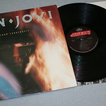 BON JOVI - 7800 FAHRENHEITH - ���������