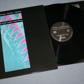 NINE INCH NAILS - PRETTY HATE MACHINE - Меломания