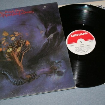 MOODY BLUES - ON THE THRESHOLD OF A DREAM (uk) - ���������