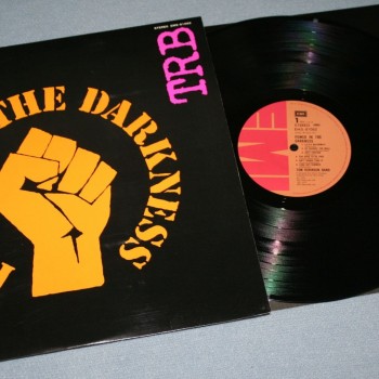 TOM ROBINSON BAND - POWER IN THE DARKNESS (j) - ���������