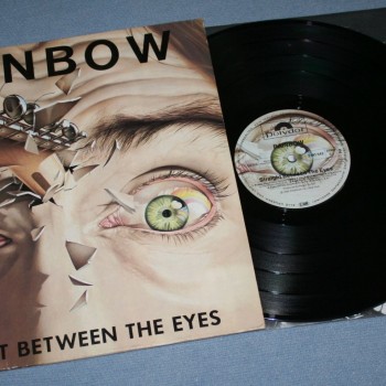 RAINBOW - STRAIGHT BETWEEN THE EYES - ���������