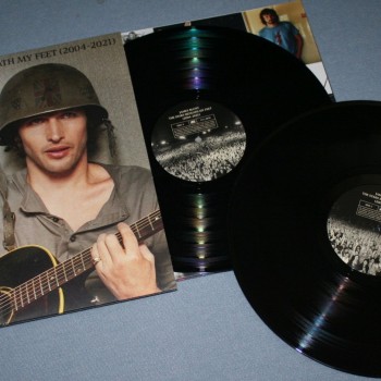 JAMES BLUNT - THE STARS BENEATH MY FEET (2004-2021) - ���������