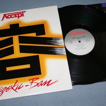 ACCEPT - KAIZOKU - BAN (LIVE IN JAPAN) - 
