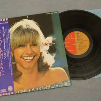 OLIVIA NEWTON-JOHN - MAKING A GOOD THING BETTER (j) - 