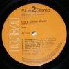 AXIS - IT'S A CIRCUS WORLD (j) - 