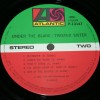 TWISTED SISTER - UNDER THE BLADE - ���������