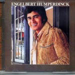 ENGELBERT HUMPERDINCK - MIRACLES BY ENGELBERT HUMPERDINCK - 