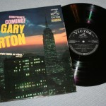 GARY BURTON - SOMETHING'S COMING - ���������