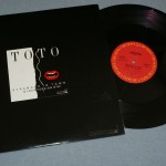 TOTO - STRANGER IN TOWN (single) - 